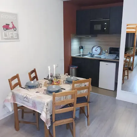 La Marmotte Cosy Vue Montagne & Parking شقة